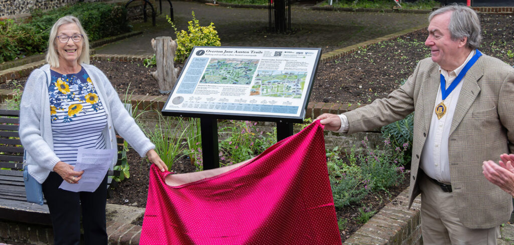 Unveiling the Jane Austen Trails information board with the Parish Council Chair, Anne Phillips and Deputy Mayor Colin Phillimore.