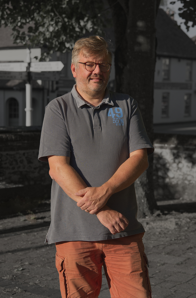 Portrait of Councillor Colin Fowles
